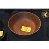 Image 1 : LARGE AGATIZED WOOD BOWL (14" X 4 1/2")