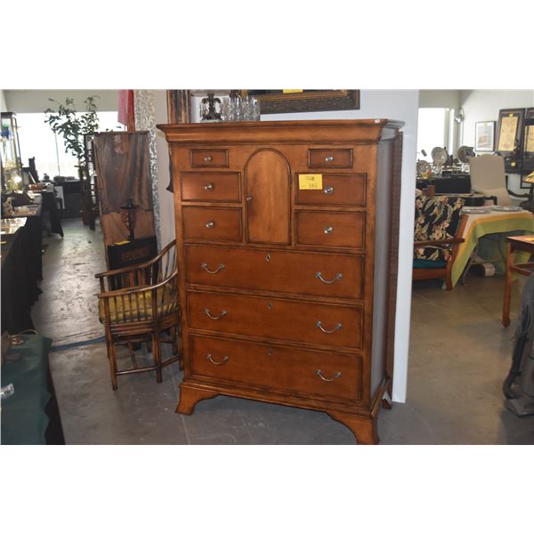 CENTURY FURNITURE "DESTINATIONS" COLLECTION GENTLEMEN'S CHEST W/9 DRAWERS & CENTER COMPARTMENT (45"