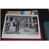 Image 5 : BOOK: LIMITED EDITION-CROSBY, STILLS, NASH & YOUNG, LOVE THE ONE YOU'RE WITH; SIGNED HENRY DILTZ 198