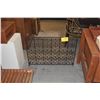 Image 1 : BLACK WROUGHT IRON DECORATIVE SCREEN