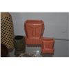 Image 3 : MIXED LOT: TIKI CALIENTE 4 MUG & SHOT GLASS, GECKO SHOT GLASS, HAUULA BAKE SHOP ASHTRAY, LAUHALA COV
