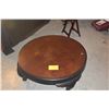 Image 1 : 36" LOW BLACK LACQUER TABLE