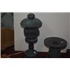 Image 2 : BRONZE STANDING LANTERN (15") & USUBATA VASE (7") (2 PCS)