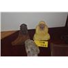 Image 1 : MIXED LOT: WOOD EBISU, CERAMIC DARUMA & STONE BODHISATTVA HEAD (3 PCS)