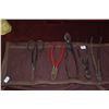 Image 2 : COLLECTION OF BONSAI TOOLS &  BOOKS ON BONSAI (24 PCS)