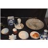 Image 6 : LARGE MIX LOT: MISC. JAPANESE PORCELAINS, DISHES, LACQUER BOXES, ETC.