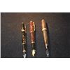 Image 3 : 3 PARKER FOUNTAIN PENS (18K, 14K & UNMARKED NIBS) & CROSS PEN (4 PCS)