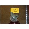 Image 1 : CHINESE DOUBLE FISH FLUORITE CARVING (4 1/2" X 4 1/2") (DOES NOT INCLUDE STAND)