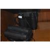 Image 6 : VINTAGE CAMERA'S & BINOCULARS (5 PCS)