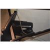 Image 5 : MASTER PORTABLE MASSAGE TABLE W/ACCESSORIES