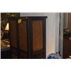 Image 4 : ASIAN STYLE 2 DOOR STORAGE CABINET, DARK LACQUERED W/WOVEN PANELS & DECORATIVE ACCENTS, 2 INTERIOR D
