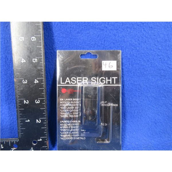 NEW - EN Red Laser Sight - Range: > 100M, Metal Housing