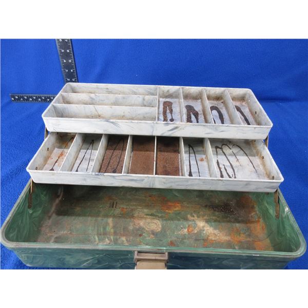 Vintage Plano Plas-Tak No. 4200 Marbled Plastic Tackle Box