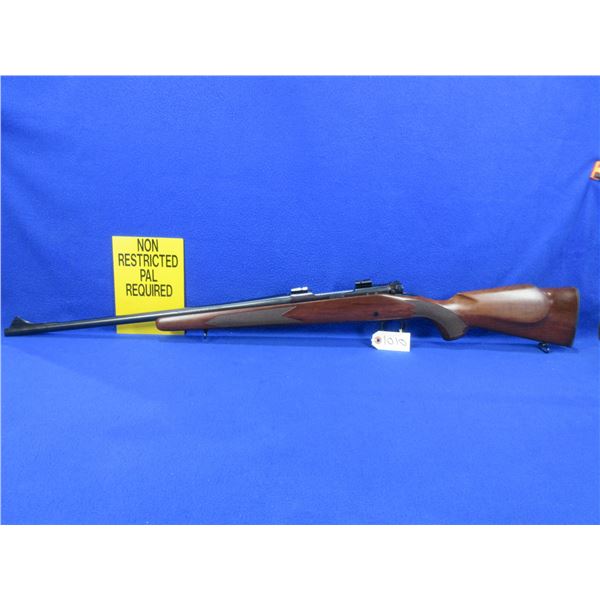 Non-Restricted - Winchester Model 70 XTR in 30-06 Sprg