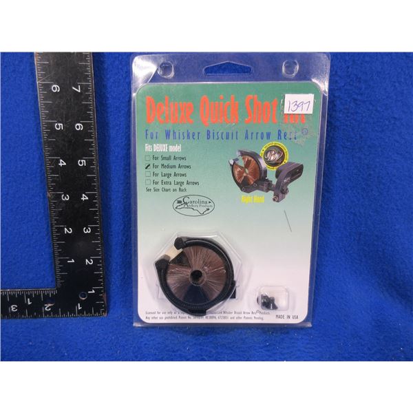 Whisker Biscuit Deluxe Quick Shot Kit for Medium Arrows - New Old Stock