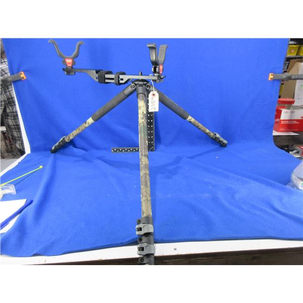 BOG XSR Extreme Shooting Rest and BOG Adrenaline Shooting Stick (24" to 72")