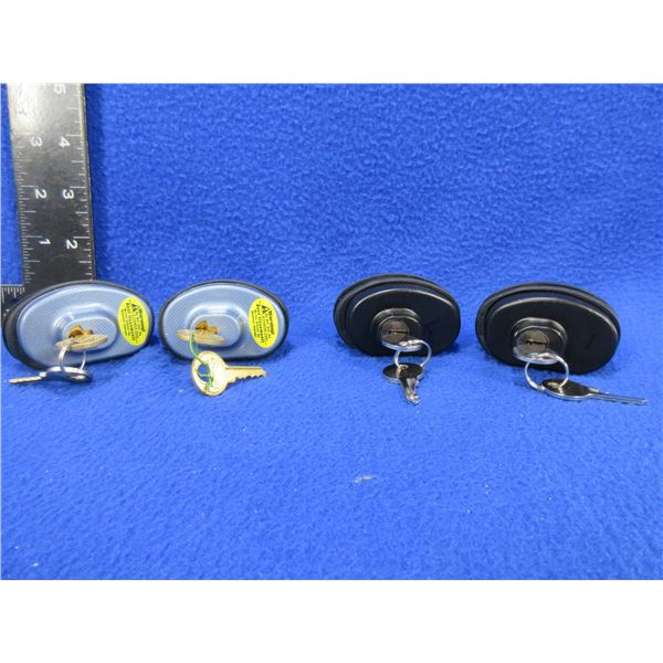 4 Trigger Locks with 2 Keys Each - The 2 Master Locks are Keyed the Same