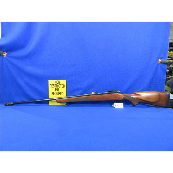 Non-Restricted - Winchester Model 70 XTR Sporter Magnum in 300 Win Mag