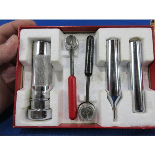 12 Ga. 2 3/4" Lee Loader Complete Reloading Tool