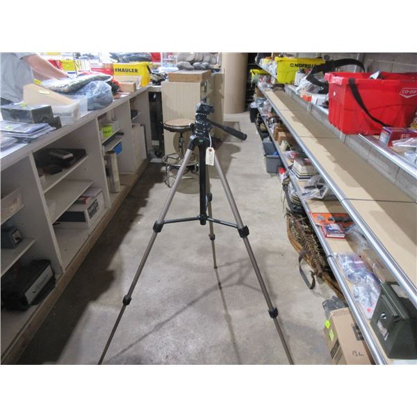 Velbon CX 450 Tripod - 22" to 60"