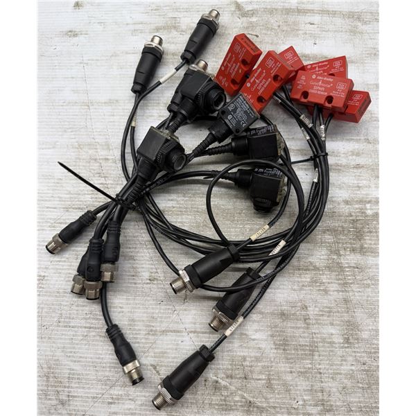 Lot of (11) Allen Bradley Photoelectric Sensors