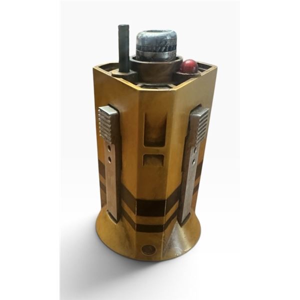 Star Wars: The Mandalorian and Grogu (2026) - Mandalorian Prop Light-Up Hero Bunker Buster Explosive