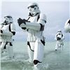 Image 6 : Star Wars: Episode VII - The Force Awakens (2015) - Sandeep Mohan Stormtrooper Gloves