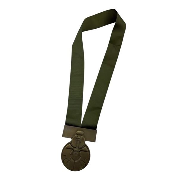 Lot 371 - Star Wars: Episode IX - The Rise of Skywalker (2019) - Chewbacca Hero Medal | Hanlin Auction Service