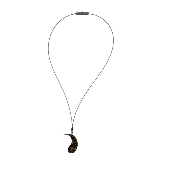 Lot 376 - Star Wars: The Last Jedi (2017) - Rose Tico (Kelly Marie Tran) Necklace | Hanlin Auction Service