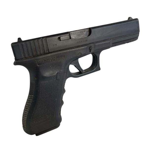 James Bond Skyfall (2012) - James Bond (Daniel Craig) Glock 17