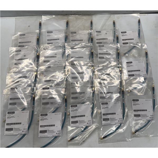 Lot of (23) Siemens #6XV1875-5DE30 R-SMA Male Flexible Connection Cables Length 0.3M