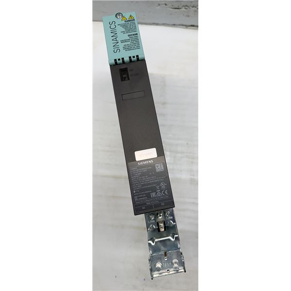 Siemens #6SL3120-2TE15-0AD0 Sinamics Double Motor Module 2x5A