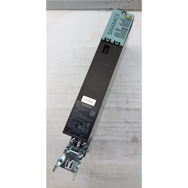 Siemens #6SL3120-2TE15-0AD0 Sinamics Double Motor Module 2x5A