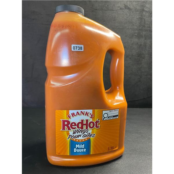 3.78L Jug of Frank's Red Hot Mild Wing Sauce - New (BB: 2026/11/13)