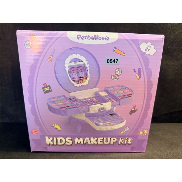 PerryHome Kids Expandable Real Make Up Kit! - INCLUDES REAL MAKEUP! - New