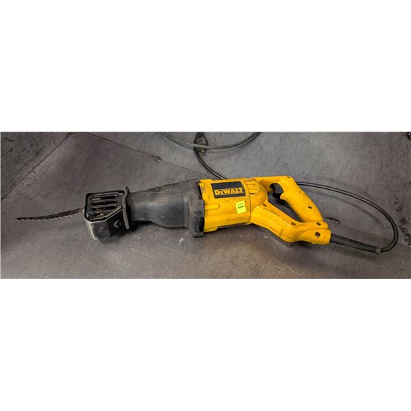 DEWALT DW304P CORDED 10AMP RECIPROCATING SAW