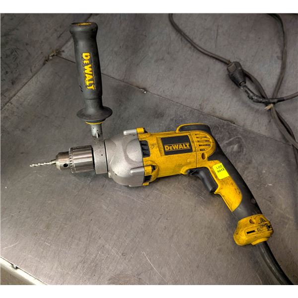 DEWALT DWD210G CORDED 1/2" VSR DRILL
