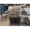 Image 1 : MASTERCHEF 4 BURNER BARBEQUE