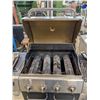 Image 2 : MASTERCHEF 4 BURNER BARBEQUE