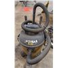 Image 1 : RONA 5 GALLON SHOPVAC