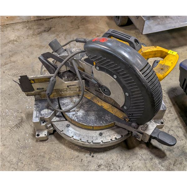 DEWALT VW713 MITRE SAW