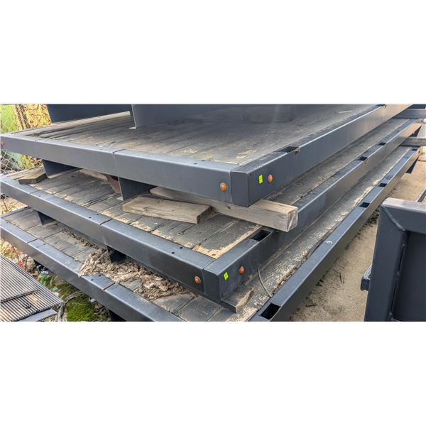 142" X 94" PICKUP FLATBED W/ DECK