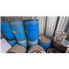 Image 1 : 8 DRUMS OF UNKOWN CORROSIVE SOLVENT
