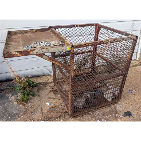 FORKLIFT MAN BASKET W/ WORK PLATFORM