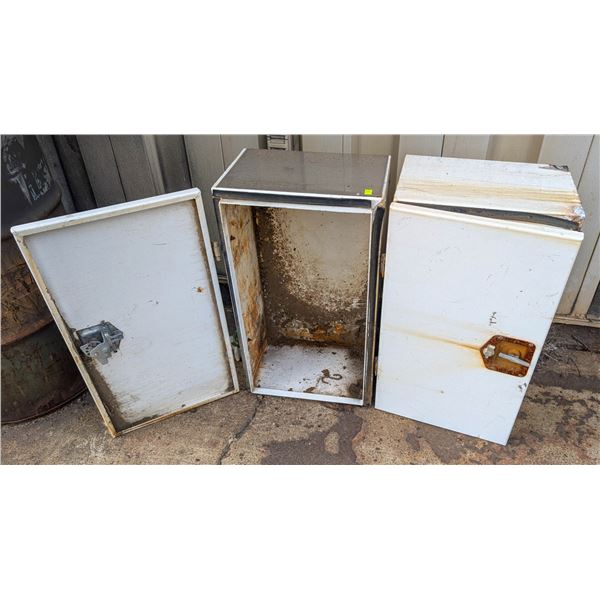 2 HORIZONTAL TRUCK TOOLBOX CABINETS