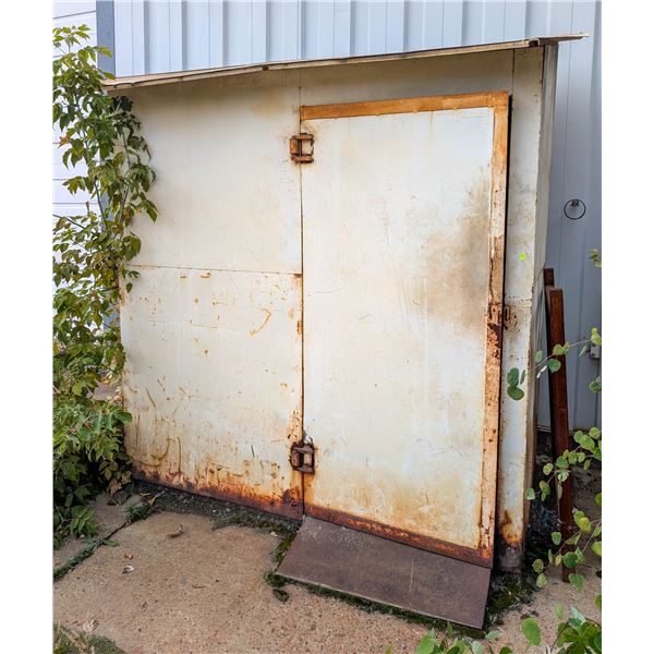 CUSTOM SHEET METAL OUTDOOR SHACK