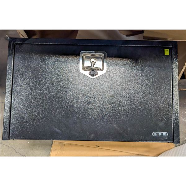 UNDERMOUNT CUSTOM METAL TRUCK TOOLBOX - BLACK