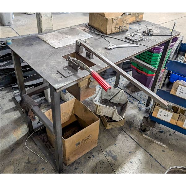 CUSTOM METAL WORKBENCH W/ WIRE BENDER & CUTTER