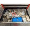 Image 8 : FULL SIZE  TOOLBOX ON CASTERS W/ CONTENTS