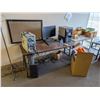 Image 7 : CONTENTS OF CENTER OFFICE INCLUDING: DESKS FILING